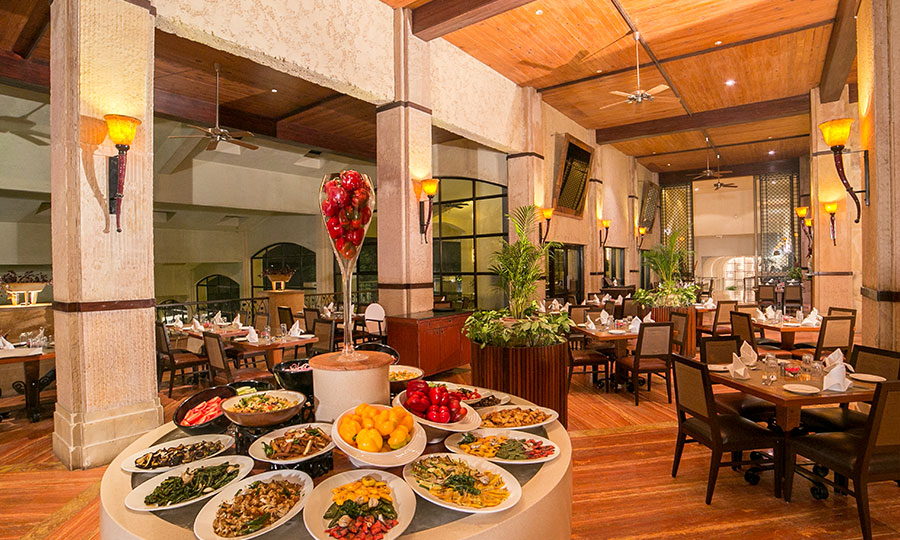 Dining Experience at Fariyas Resort Lonavala 
