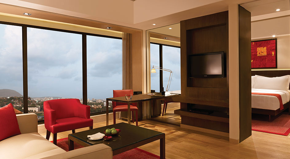 Club Suite at Trident BKC