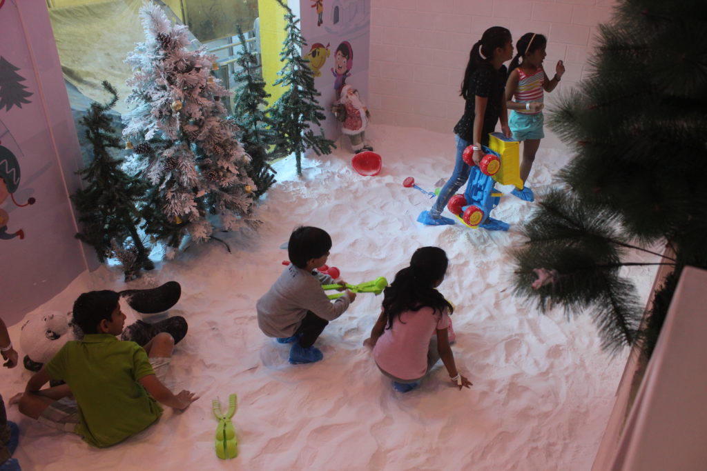 Iceland - Snow World at Happy Planet