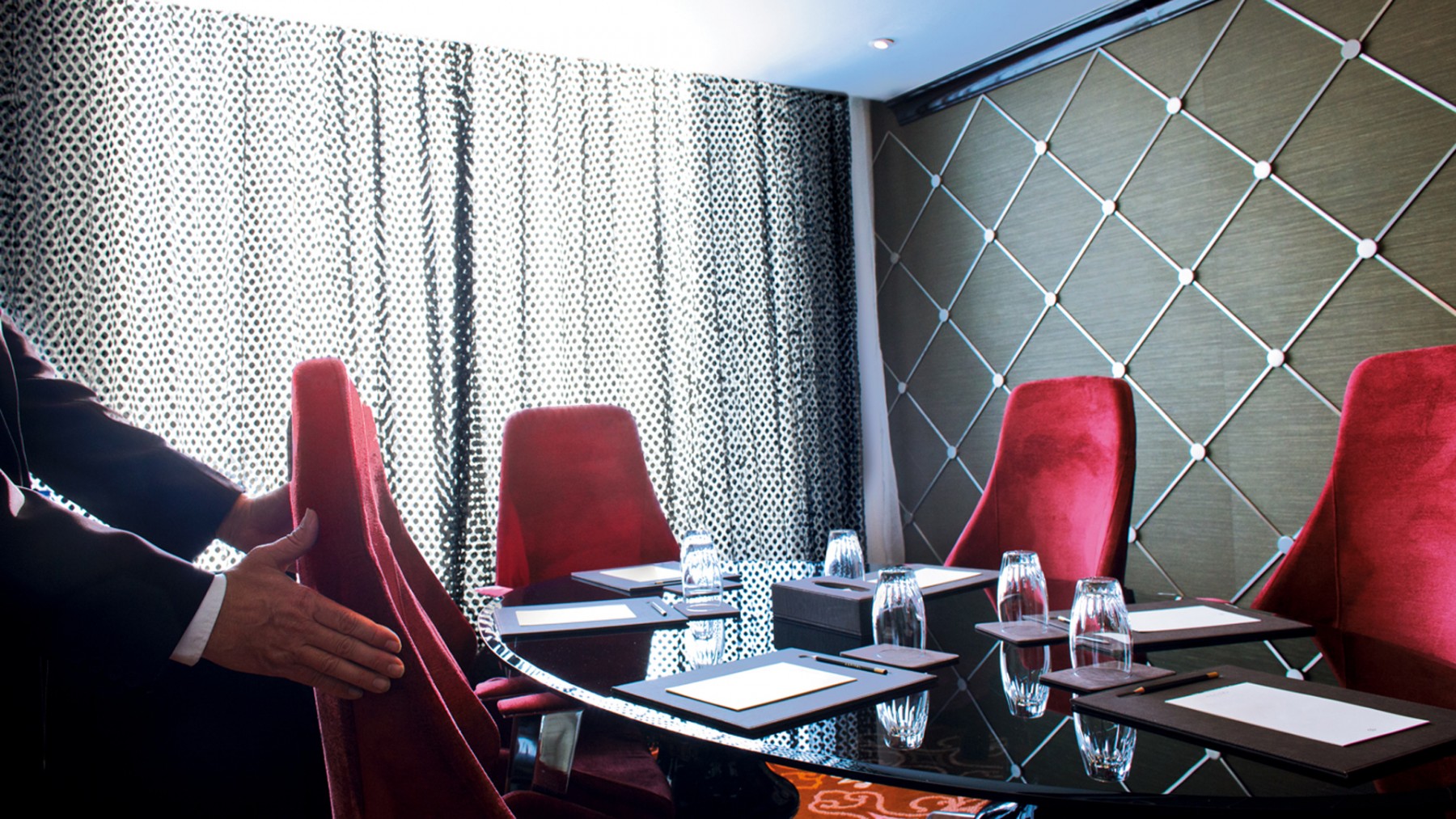 Club Millésime Meeting Room at Sofitel BKC