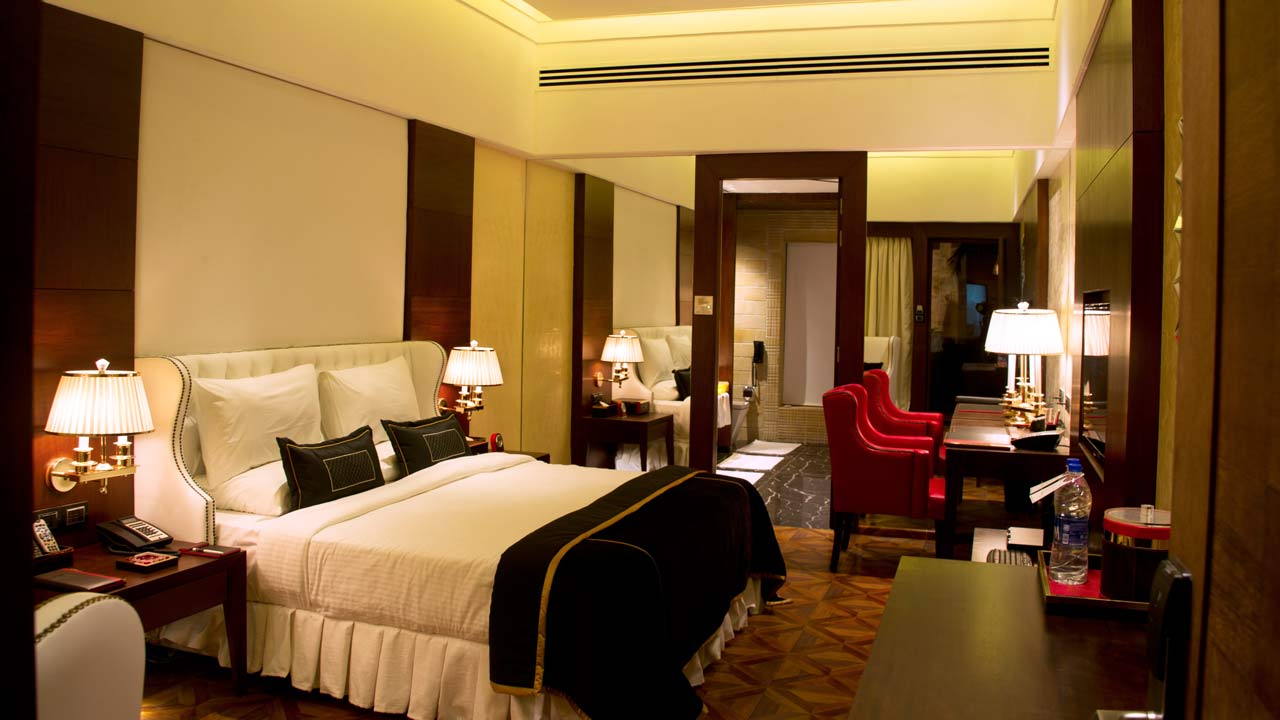 Room at Della Resort