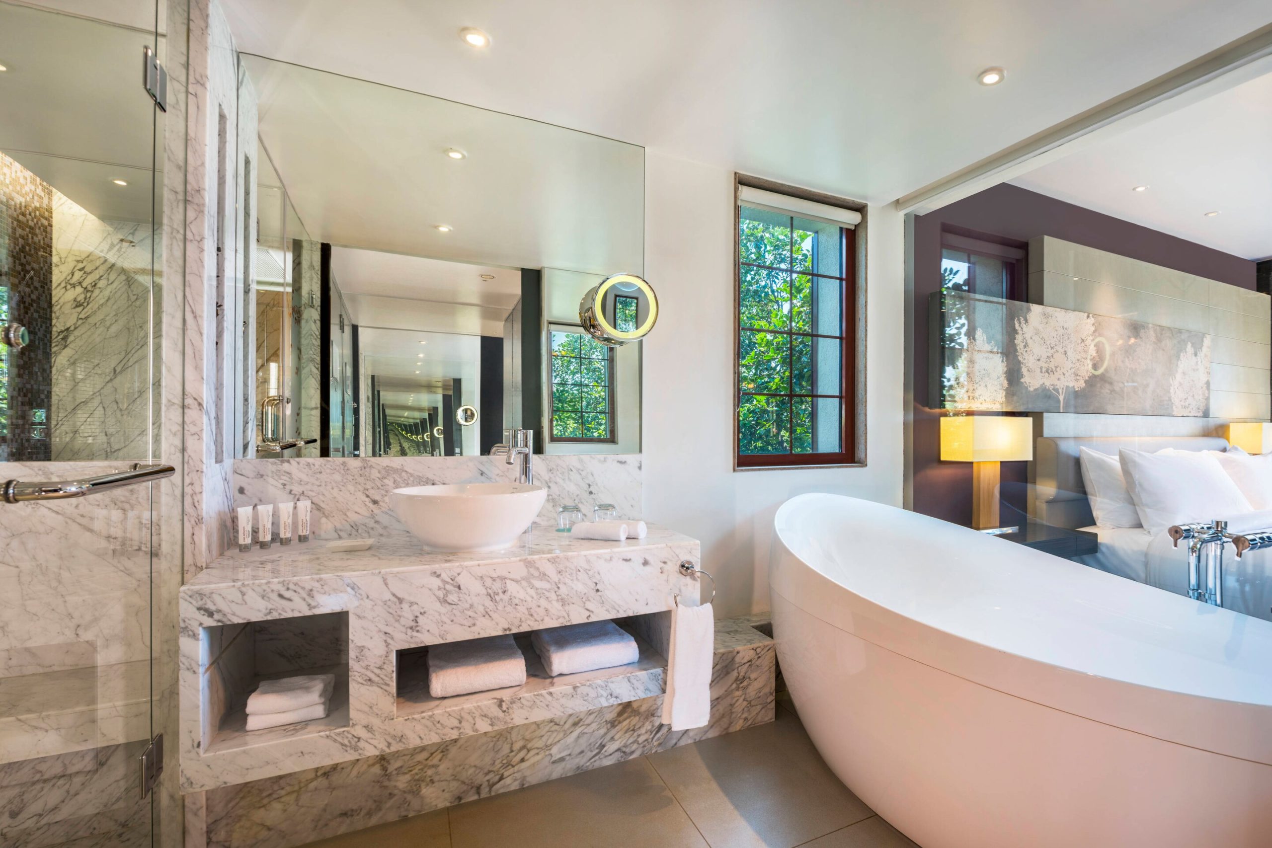 Suite Bathroom at Le Méridien Resort 