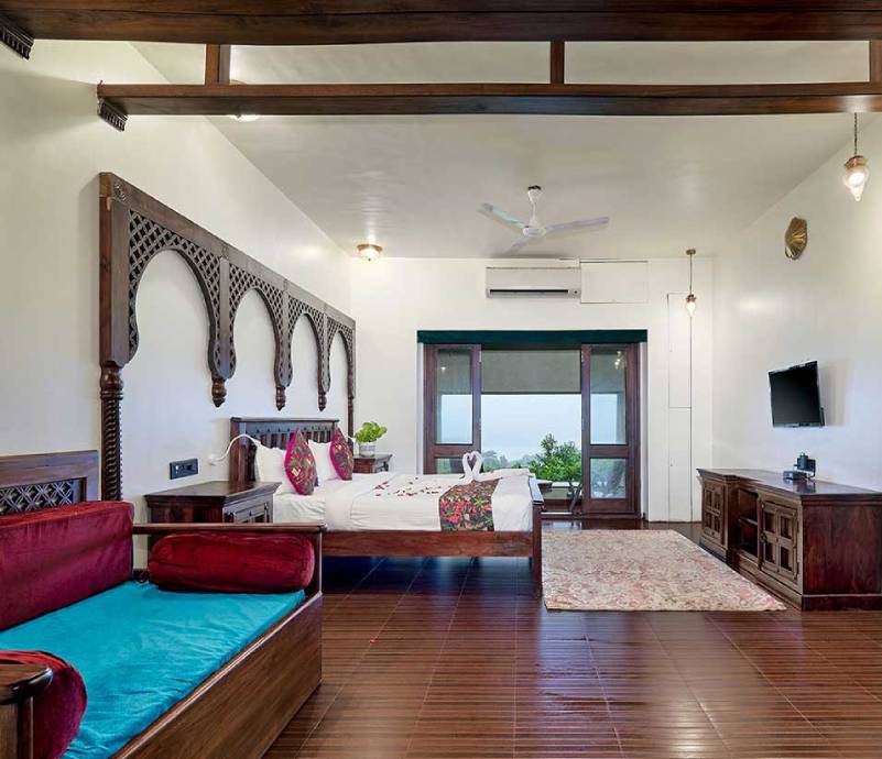Bedroom at Malhar Machi