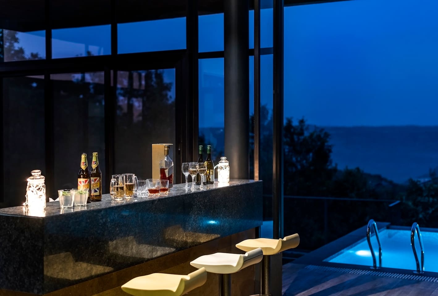 Bar at Falcon Hill